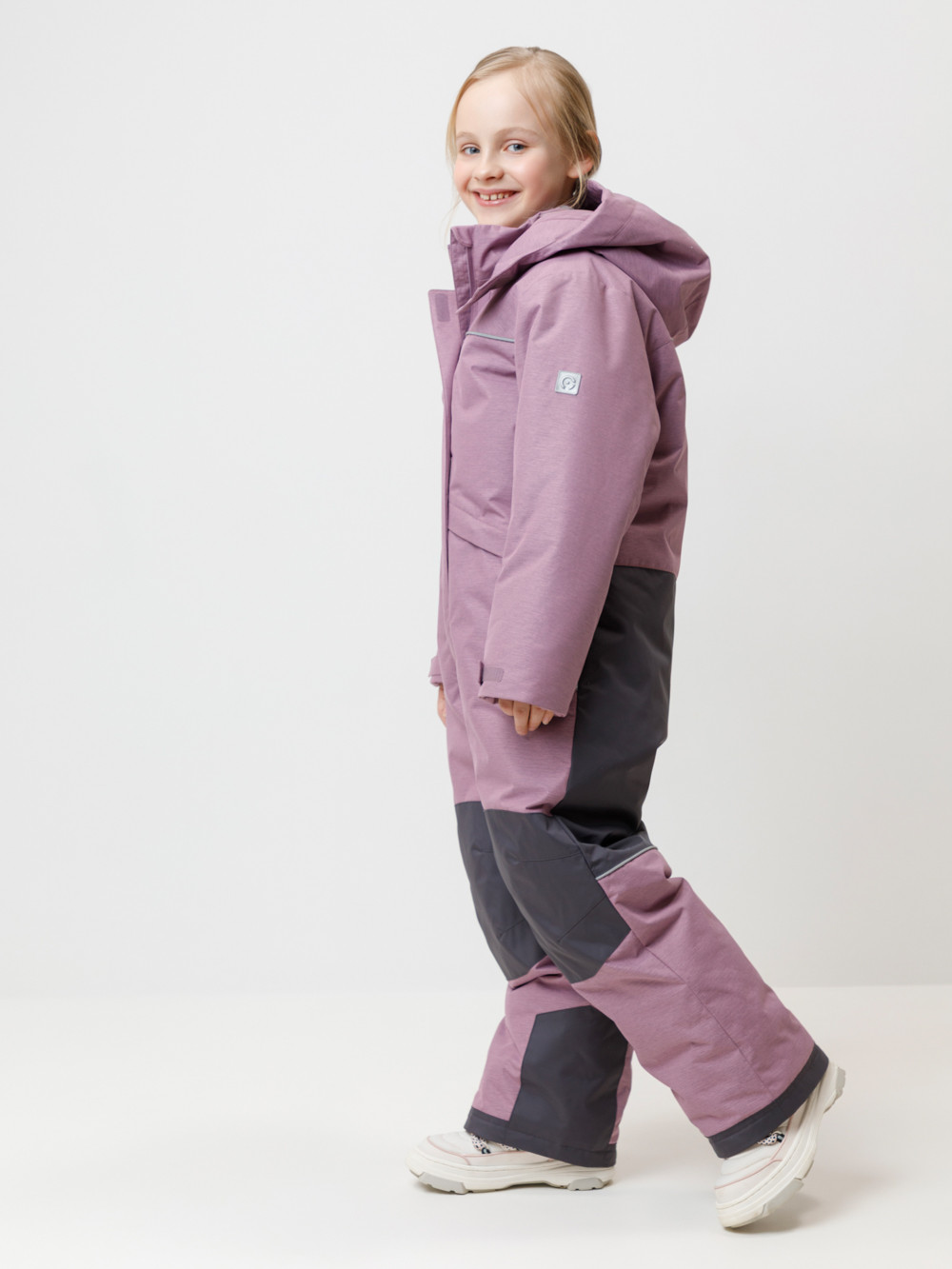 Комбинезоны утепленные для девочки, артикул: ВК 60129/2 ГР (98-122), цвет: бордовый, фото 4