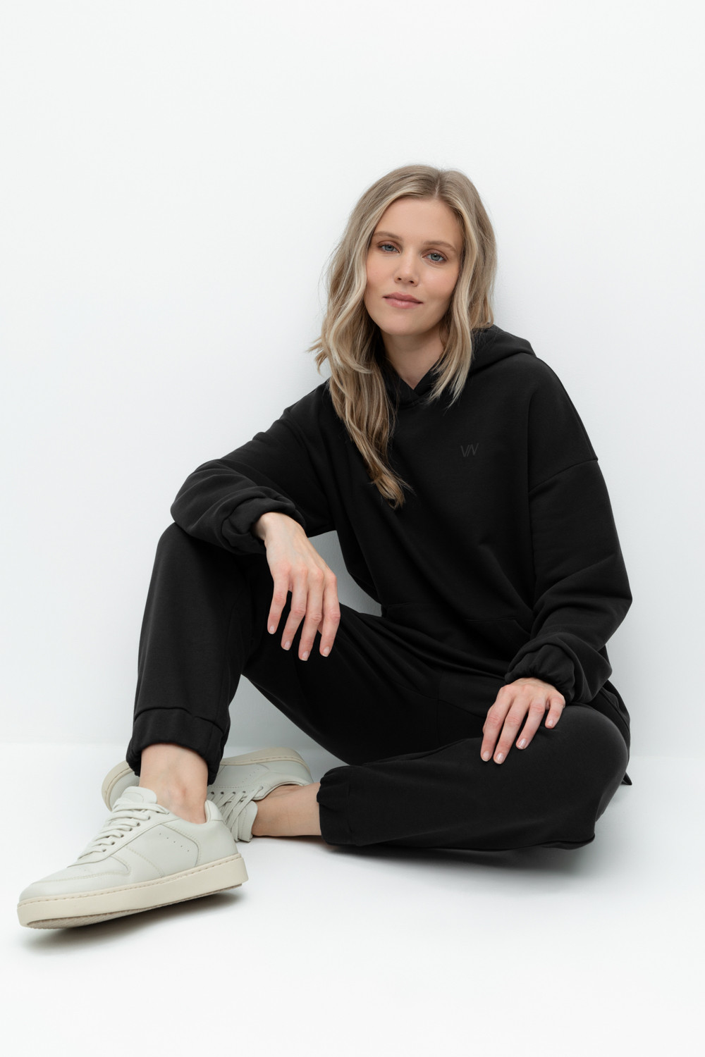 Толстовки женские для мам, артикул: ЕВТ 3235, цвет: черный3, фото 5